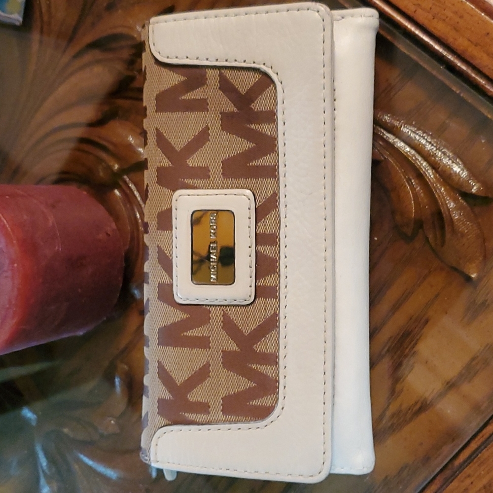 MICHAEL KORS WALLET